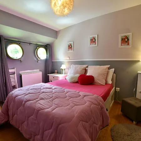 Tekne Peniche Amboise Flottante Centre