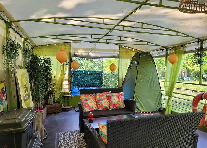 Peniche Amboise Flottante Centre *