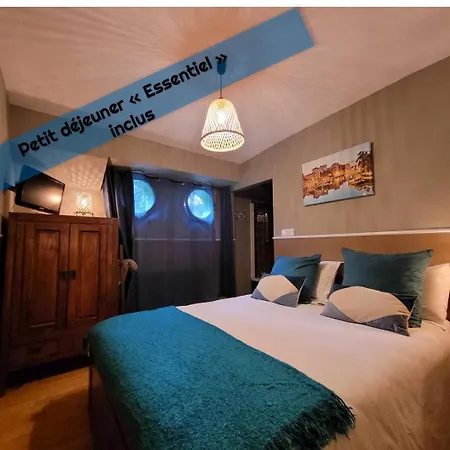 Úszó hotel Peniche Amboise Flottante Centre