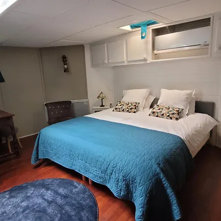 Úszó hotel Peniche Amboise Flottante Centre Toulouse